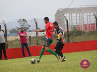 
<a style='margin-left: 5px;' class='btn btn-xs btn-social btn-facebook' href='https://www.facebook.com/sharer/sharer.php?u=https://www.boladovale.com.br/imgs/800-800-90/conteudo/fotos/1596/img8331.jpg' rel='popup' data-width='500' data-height='400'><i class='fa fa-facebook'></i>Compartilhar <span class='hidden-xs'>no Facebook</span>
</a> 
<a class='btn btn-default btn-xs' target='_blank' href='imgs/800-800-90/conteudo/fotos/1596/img8331.jpg'>
<span class='glyphicon glyphicon-cloud-download'></span> Salvar
</a> 
<span></span>