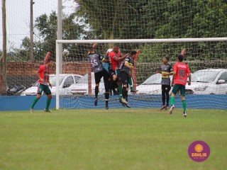 
<a style='margin-left: 5px;' class='btn btn-xs btn-social btn-facebook' href='https://www.facebook.com/sharer/sharer.php?u=https://www.boladovale.com.br/imgs/800-800-90/conteudo/fotos/1596/img8340.jpg' rel='popup' data-width='500' data-height='400'><i class='fa fa-facebook'></i>Compartilhar <span class='hidden-xs'>no Facebook</span>
</a> 
<a class='btn btn-default btn-xs' target='_blank' href='imgs/800-800-90/conteudo/fotos/1596/img8340.jpg'>
<span class='glyphicon glyphicon-cloud-download'></span> Salvar
</a> 
<span></span>