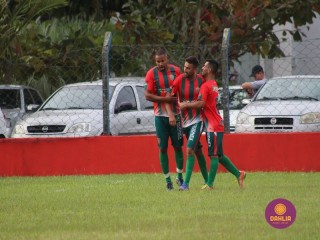 
<a style='margin-left: 5px;' class='btn btn-xs btn-social btn-facebook' href='https://www.facebook.com/sharer/sharer.php?u=https://www.boladovale.com.br/imgs/800-800-90/conteudo/fotos/1596/img8409.jpg' rel='popup' data-width='500' data-height='400'><i class='fa fa-facebook'></i>Compartilhar <span class='hidden-xs'>no Facebook</span>
</a> 
<a class='btn btn-default btn-xs' target='_blank' href='imgs/800-800-90/conteudo/fotos/1596/img8409.jpg'>
<span class='glyphicon glyphicon-cloud-download'></span> Salvar
</a> 
<span></span>