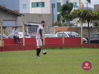 
<a style='margin-left: 5px;' class='btn btn-xs btn-social btn-facebook' href='https://www.facebook.com/sharer/sharer.php?u=https://www.boladovale.com.br/imgs/800-800-90/conteudo/fotos/1597/img8413.jpg' rel='popup' data-width='500' data-height='400'><i class='fa fa-facebook'></i>Compartilhar <span class='hidden-xs'>no Facebook</span>
</a> 
<a class='btn btn-default btn-xs' target='_blank' href='imgs/800-800-90/conteudo/fotos/1597/img8413.jpg'>
<span class='glyphicon glyphicon-cloud-download'></span> Salvar
</a> 
<span></span>