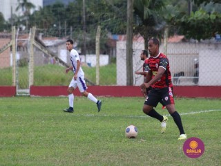 
<a style='margin-left: 5px;' class='btn btn-xs btn-social btn-facebook' href='https://www.facebook.com/sharer/sharer.php?u=https://www.boladovale.com.br/imgs/800-800-90/conteudo/fotos/1597/img8448.jpg' rel='popup' data-width='500' data-height='400'><i class='fa fa-facebook'></i>Compartilhar <span class='hidden-xs'>no Facebook</span>
</a> 
<a class='btn btn-default btn-xs' target='_blank' href='imgs/800-800-90/conteudo/fotos/1597/img8448.jpg'>
<span class='glyphicon glyphicon-cloud-download'></span> Salvar
</a> 
<span></span>