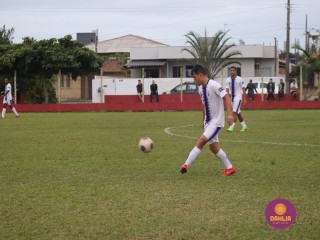 
<a style='margin-left: 5px;' class='btn btn-xs btn-social btn-facebook' href='https://www.facebook.com/sharer/sharer.php?u=https://www.boladovale.com.br/imgs/800-800-90/conteudo/fotos/1597/img8453.jpg' rel='popup' data-width='500' data-height='400'><i class='fa fa-facebook'></i>Compartilhar <span class='hidden-xs'>no Facebook</span>
</a> 
<a class='btn btn-default btn-xs' target='_blank' href='imgs/800-800-90/conteudo/fotos/1597/img8453.jpg'>
<span class='glyphicon glyphicon-cloud-download'></span> Salvar
</a> 
<span></span>