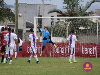 
<a style='margin-left: 5px;' class='btn btn-xs btn-social btn-facebook' href='https://www.facebook.com/sharer/sharer.php?u=https://www.boladovale.com.br/imgs/800-800-90/conteudo/fotos/1597/img8499.jpg' rel='popup' data-width='500' data-height='400'><i class='fa fa-facebook'></i>Compartilhar <span class='hidden-xs'>no Facebook</span>
</a> 
<a class='btn btn-default btn-xs' target='_blank' href='imgs/800-800-90/conteudo/fotos/1597/img8499.jpg'>
<span class='glyphicon glyphicon-cloud-download'></span> Salvar
</a> 
<span></span>