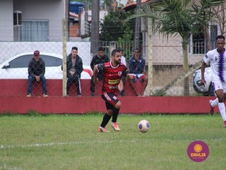 
<a style='margin-left: 5px;' class='btn btn-xs btn-social btn-facebook' href='https://www.facebook.com/sharer/sharer.php?u=https://www.boladovale.com.br/imgs/800-800-90/conteudo/fotos/1597/img8508.jpg' rel='popup' data-width='500' data-height='400'><i class='fa fa-facebook'></i>Compartilhar <span class='hidden-xs'>no Facebook</span>
</a> 
<a class='btn btn-default btn-xs' target='_blank' href='imgs/800-800-90/conteudo/fotos/1597/img8508.jpg'>
<span class='glyphicon glyphicon-cloud-download'></span> Salvar
</a> 
<span></span>