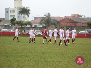 
<a style='margin-left: 5px;' class='btn btn-xs btn-social btn-facebook' href='https://www.facebook.com/sharer/sharer.php?u=https://www.boladovale.com.br/imgs/800-800-90/conteudo/fotos/1598/1-43.jpg' rel='popup' data-width='500' data-height='400'><i class='fa fa-facebook'></i>Compartilhar <span class='hidden-xs'>no Facebook</span>
</a> 
<a class='btn btn-default btn-xs' target='_blank' href='imgs/800-800-90/conteudo/fotos/1598/1-43.jpg'>
<span class='glyphicon glyphicon-cloud-download'></span> Salvar
</a> 
<span></span>