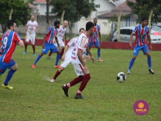 
<a style='margin-left: 5px;' class='btn btn-xs btn-social btn-facebook' href='https://www.facebook.com/sharer/sharer.php?u=https://www.boladovale.com.br/imgs/800-800-90/conteudo/fotos/1598/1-54.jpg' rel='popup' data-width='500' data-height='400'><i class='fa fa-facebook'></i>Compartilhar <span class='hidden-xs'>no Facebook</span>
</a> 
<a class='btn btn-default btn-xs' target='_blank' href='imgs/800-800-90/conteudo/fotos/1598/1-54.jpg'>
<span class='glyphicon glyphicon-cloud-download'></span> Salvar
</a> 
<span></span>