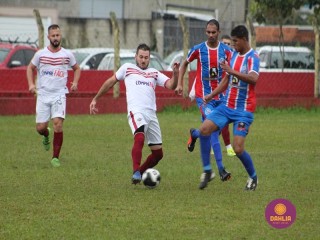 
<a style='margin-left: 5px;' class='btn btn-xs btn-social btn-facebook' href='https://www.facebook.com/sharer/sharer.php?u=https://www.boladovale.com.br/imgs/800-800-90/conteudo/fotos/1598/1-61.jpg' rel='popup' data-width='500' data-height='400'><i class='fa fa-facebook'></i>Compartilhar <span class='hidden-xs'>no Facebook</span>
</a> 
<a class='btn btn-default btn-xs' target='_blank' href='imgs/800-800-90/conteudo/fotos/1598/1-61.jpg'>
<span class='glyphicon glyphicon-cloud-download'></span> Salvar
</a> 
<span></span>