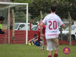 
<a style='margin-left: 5px;' class='btn btn-xs btn-social btn-facebook' href='https://www.facebook.com/sharer/sharer.php?u=https://www.boladovale.com.br/imgs/800-800-90/conteudo/fotos/1598/img0008.jpg' rel='popup' data-width='500' data-height='400'><i class='fa fa-facebook'></i>Compartilhar <span class='hidden-xs'>no Facebook</span>
</a> 
<a class='btn btn-default btn-xs' target='_blank' href='imgs/800-800-90/conteudo/fotos/1598/img0008.jpg'>
<span class='glyphicon glyphicon-cloud-download'></span> Salvar
</a> 
<span></span>