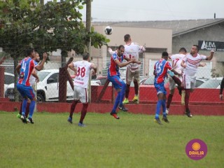 
<a style='margin-left: 5px;' class='btn btn-xs btn-social btn-facebook' href='https://www.facebook.com/sharer/sharer.php?u=https://www.boladovale.com.br/imgs/800-800-90/conteudo/fotos/1598/img0040.jpg' rel='popup' data-width='500' data-height='400'><i class='fa fa-facebook'></i>Compartilhar <span class='hidden-xs'>no Facebook</span>
</a> 
<a class='btn btn-default btn-xs' target='_blank' href='imgs/800-800-90/conteudo/fotos/1598/img0040.jpg'>
<span class='glyphicon glyphicon-cloud-download'></span> Salvar
</a> 
<span></span>