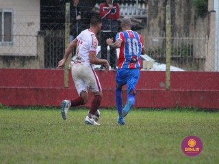 
<a style='margin-left: 5px;' class='btn btn-xs btn-social btn-facebook' href='https://www.facebook.com/sharer/sharer.php?u=https://www.boladovale.com.br/imgs/800-800-90/conteudo/fotos/1598/img0052.jpg' rel='popup' data-width='500' data-height='400'><i class='fa fa-facebook'></i>Compartilhar <span class='hidden-xs'>no Facebook</span>
</a> 
<a class='btn btn-default btn-xs' target='_blank' href='imgs/800-800-90/conteudo/fotos/1598/img0052.jpg'>
<span class='glyphicon glyphicon-cloud-download'></span> Salvar
</a> 
<span></span>