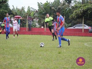 
<a style='margin-left: 5px;' class='btn btn-xs btn-social btn-facebook' href='https://www.facebook.com/sharer/sharer.php?u=https://www.boladovale.com.br/imgs/800-800-90/conteudo/fotos/1598/img0054.jpg' rel='popup' data-width='500' data-height='400'><i class='fa fa-facebook'></i>Compartilhar <span class='hidden-xs'>no Facebook</span>
</a> 
<a class='btn btn-default btn-xs' target='_blank' href='imgs/800-800-90/conteudo/fotos/1598/img0054.jpg'>
<span class='glyphicon glyphicon-cloud-download'></span> Salvar
</a> 
<span></span>