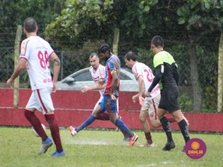 
<a style='margin-left: 5px;' class='btn btn-xs btn-social btn-facebook' href='https://www.facebook.com/sharer/sharer.php?u=https://www.boladovale.com.br/imgs/800-800-90/conteudo/fotos/1598/img0069.jpg' rel='popup' data-width='500' data-height='400'><i class='fa fa-facebook'></i>Compartilhar <span class='hidden-xs'>no Facebook</span>
</a> 
<a class='btn btn-default btn-xs' target='_blank' href='imgs/800-800-90/conteudo/fotos/1598/img0069.jpg'>
<span class='glyphicon glyphicon-cloud-download'></span> Salvar
</a> 
<span></span>