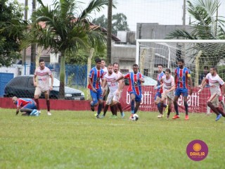 
<a style='margin-left: 5px;' class='btn btn-xs btn-social btn-facebook' href='https://www.facebook.com/sharer/sharer.php?u=https://www.boladovale.com.br/imgs/800-800-90/conteudo/fotos/1598/img0134.jpg' rel='popup' data-width='500' data-height='400'><i class='fa fa-facebook'></i>Compartilhar <span class='hidden-xs'>no Facebook</span>
</a> 
<a class='btn btn-default btn-xs' target='_blank' href='imgs/800-800-90/conteudo/fotos/1598/img0134.jpg'>
<span class='glyphicon glyphicon-cloud-download'></span> Salvar
</a> 
<span></span>