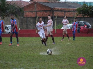 
<a style='margin-left: 5px;' class='btn btn-xs btn-social btn-facebook' href='https://www.facebook.com/sharer/sharer.php?u=https://www.boladovale.com.br/imgs/800-800-90/conteudo/fotos/1598/img0168.jpg' rel='popup' data-width='500' data-height='400'><i class='fa fa-facebook'></i>Compartilhar <span class='hidden-xs'>no Facebook</span>
</a> 
<a class='btn btn-default btn-xs' target='_blank' href='imgs/800-800-90/conteudo/fotos/1598/img0168.jpg'>
<span class='glyphicon glyphicon-cloud-download'></span> Salvar
</a> 
<span></span>