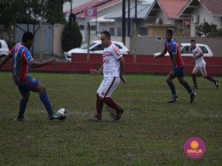 
<a style='margin-left: 5px;' class='btn btn-xs btn-social btn-facebook' href='https://www.facebook.com/sharer/sharer.php?u=https://www.boladovale.com.br/imgs/800-800-90/conteudo/fotos/1598/img0205.jpg' rel='popup' data-width='500' data-height='400'><i class='fa fa-facebook'></i>Compartilhar <span class='hidden-xs'>no Facebook</span>
</a> 
<a class='btn btn-default btn-xs' target='_blank' href='imgs/800-800-90/conteudo/fotos/1598/img0205.jpg'>
<span class='glyphicon glyphicon-cloud-download'></span> Salvar
</a> 
<span></span>