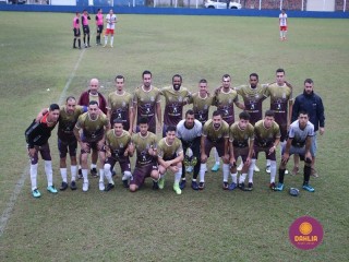 
<a style='margin-left: 5px;' class='btn btn-xs btn-social btn-facebook' href='https://www.facebook.com/sharer/sharer.php?u=https://www.boladovale.com.br/imgs/800-800-90/conteudo/fotos/1599/img8570.jpg' rel='popup' data-width='500' data-height='400'><i class='fa fa-facebook'></i>Compartilhar <span class='hidden-xs'>no Facebook</span>
</a> 
<a class='btn btn-default btn-xs' target='_blank' href='imgs/800-800-90/conteudo/fotos/1599/img8570.jpg'>
<span class='glyphicon glyphicon-cloud-download'></span> Salvar
</a> 
<span></span>
