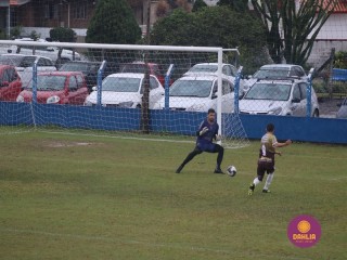 
<a style='margin-left: 5px;' class='btn btn-xs btn-social btn-facebook' href='https://www.facebook.com/sharer/sharer.php?u=https://www.boladovale.com.br/imgs/800-800-90/conteudo/fotos/1599/img8601.jpg' rel='popup' data-width='500' data-height='400'><i class='fa fa-facebook'></i>Compartilhar <span class='hidden-xs'>no Facebook</span>
</a> 
<a class='btn btn-default btn-xs' target='_blank' href='imgs/800-800-90/conteudo/fotos/1599/img8601.jpg'>
<span class='glyphicon glyphicon-cloud-download'></span> Salvar
</a> 
<span></span>