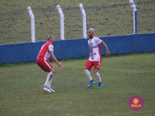 
<a style='margin-left: 5px;' class='btn btn-xs btn-social btn-facebook' href='https://www.facebook.com/sharer/sharer.php?u=https://www.boladovale.com.br/imgs/800-800-90/conteudo/fotos/1599/img8646.jpg' rel='popup' data-width='500' data-height='400'><i class='fa fa-facebook'></i>Compartilhar <span class='hidden-xs'>no Facebook</span>
</a> 
<a class='btn btn-default btn-xs' target='_blank' href='imgs/800-800-90/conteudo/fotos/1599/img8646.jpg'>
<span class='glyphicon glyphicon-cloud-download'></span> Salvar
</a> 
<span></span>