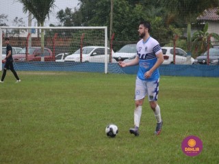 
<a style='margin-left: 5px;' class='btn btn-xs btn-social btn-facebook' href='https://www.facebook.com/sharer/sharer.php?u=https://www.boladovale.com.br/imgs/800-800-90/conteudo/fotos/1600/img8663.jpg' rel='popup' data-width='500' data-height='400'><i class='fa fa-facebook'></i>Compartilhar <span class='hidden-xs'>no Facebook</span>
</a> 
<a class='btn btn-default btn-xs' target='_blank' href='imgs/800-800-90/conteudo/fotos/1600/img8663.jpg'>
<span class='glyphicon glyphicon-cloud-download'></span> Salvar
</a> 
<span></span>
