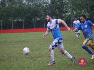 
<a style='margin-left: 5px;' class='btn btn-xs btn-social btn-facebook' href='https://www.facebook.com/sharer/sharer.php?u=https://www.boladovale.com.br/imgs/800-800-90/conteudo/fotos/1600/img8686.jpg' rel='popup' data-width='500' data-height='400'><i class='fa fa-facebook'></i>Compartilhar <span class='hidden-xs'>no Facebook</span>
</a> 
<a class='btn btn-default btn-xs' target='_blank' href='imgs/800-800-90/conteudo/fotos/1600/img8686.jpg'>
<span class='glyphicon glyphicon-cloud-download'></span> Salvar
</a> 
<span></span>