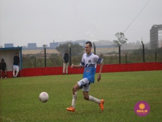 
<a style='margin-left: 5px;' class='btn btn-xs btn-social btn-facebook' href='https://www.facebook.com/sharer/sharer.php?u=https://www.boladovale.com.br/imgs/800-800-90/conteudo/fotos/1600/img8730.jpg' rel='popup' data-width='500' data-height='400'><i class='fa fa-facebook'></i>Compartilhar <span class='hidden-xs'>no Facebook</span>
</a> 
<a class='btn btn-default btn-xs' target='_blank' href='imgs/800-800-90/conteudo/fotos/1600/img8730.jpg'>
<span class='glyphicon glyphicon-cloud-download'></span> Salvar
</a> 
<span></span>