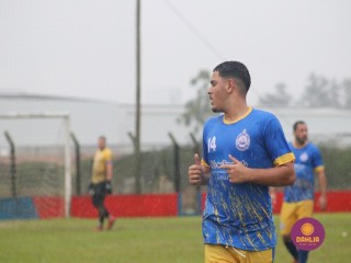 
<a style='margin-left: 5px;' class='btn btn-xs btn-social btn-facebook' href='https://www.facebook.com/sharer/sharer.php?u=https://www.boladovale.com.br/imgs/800-800-90/conteudo/fotos/1600/img8731.jpg' rel='popup' data-width='500' data-height='400'><i class='fa fa-facebook'></i>Compartilhar <span class='hidden-xs'>no Facebook</span>
</a> 
<a class='btn btn-default btn-xs' target='_blank' href='imgs/800-800-90/conteudo/fotos/1600/img8731.jpg'>
<span class='glyphicon glyphicon-cloud-download'></span> Salvar
</a> 
<span></span>