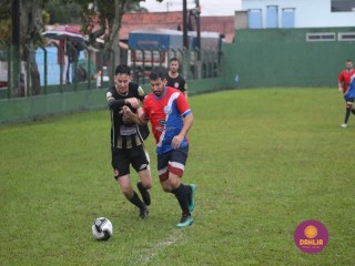 
<a style='margin-left: 5px;' class='btn btn-xs btn-social btn-facebook' href='https://www.facebook.com/sharer/sharer.php?u=https://www.boladovale.com.br/imgs/800-800-90/conteudo/fotos/1601/img8783.jpg' rel='popup' data-width='500' data-height='400'><i class='fa fa-facebook'></i>Compartilhar <span class='hidden-xs'>no Facebook</span>
</a> 
<a class='btn btn-default btn-xs' target='_blank' href='imgs/800-800-90/conteudo/fotos/1601/img8783.jpg'>
<span class='glyphicon glyphicon-cloud-download'></span> Salvar
</a> 
<span></span>