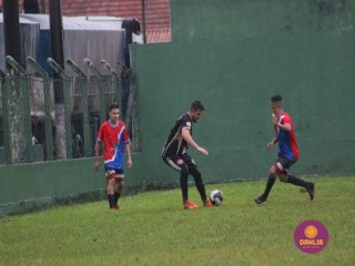 
<a style='margin-left: 5px;' class='btn btn-xs btn-social btn-facebook' href='https://www.facebook.com/sharer/sharer.php?u=https://www.boladovale.com.br/imgs/800-800-90/conteudo/fotos/1601/img8791.jpg' rel='popup' data-width='500' data-height='400'><i class='fa fa-facebook'></i>Compartilhar <span class='hidden-xs'>no Facebook</span>
</a> 
<a class='btn btn-default btn-xs' target='_blank' href='imgs/800-800-90/conteudo/fotos/1601/img8791.jpg'>
<span class='glyphicon glyphicon-cloud-download'></span> Salvar
</a> 
<span></span>