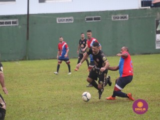 
<a style='margin-left: 5px;' class='btn btn-xs btn-social btn-facebook' href='https://www.facebook.com/sharer/sharer.php?u=https://www.boladovale.com.br/imgs/800-800-90/conteudo/fotos/1601/img8826.jpg' rel='popup' data-width='500' data-height='400'><i class='fa fa-facebook'></i>Compartilhar <span class='hidden-xs'>no Facebook</span>
</a> 
<a class='btn btn-default btn-xs' target='_blank' href='imgs/800-800-90/conteudo/fotos/1601/img8826.jpg'>
<span class='glyphicon glyphicon-cloud-download'></span> Salvar
</a> 
<span></span>
