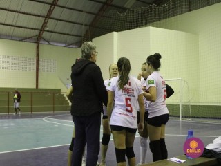 
<a style='margin-left: 5px;' class='btn btn-xs btn-social btn-facebook' href='https://www.facebook.com/sharer/sharer.php?u=https://www.boladovale.com.br/imgs/800-800-90/conteudo/fotos/1602/img8951.jpg' rel='popup' data-width='500' data-height='400'><i class='fa fa-facebook'></i>Compartilhar <span class='hidden-xs'>no Facebook</span>
</a> 
<a class='btn btn-default btn-xs' target='_blank' href='imgs/800-800-90/conteudo/fotos/1602/img8951.jpg'>
<span class='glyphicon glyphicon-cloud-download'></span> Salvar
</a> 
<span></span>