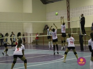 
<a style='margin-left: 5px;' class='btn btn-xs btn-social btn-facebook' href='https://www.facebook.com/sharer/sharer.php?u=https://www.boladovale.com.br/imgs/800-800-90/conteudo/fotos/1602/img8959.jpg' rel='popup' data-width='500' data-height='400'><i class='fa fa-facebook'></i>Compartilhar <span class='hidden-xs'>no Facebook</span>
</a> 
<a class='btn btn-default btn-xs' target='_blank' href='imgs/800-800-90/conteudo/fotos/1602/img8959.jpg'>
<span class='glyphicon glyphicon-cloud-download'></span> Salvar
</a> 
<span></span>