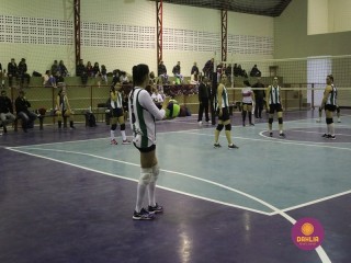 
<a style='margin-left: 5px;' class='btn btn-xs btn-social btn-facebook' href='https://www.facebook.com/sharer/sharer.php?u=https://www.boladovale.com.br/imgs/800-800-90/conteudo/fotos/1602/img9042.jpg' rel='popup' data-width='500' data-height='400'><i class='fa fa-facebook'></i>Compartilhar <span class='hidden-xs'>no Facebook</span>
</a> 
<a class='btn btn-default btn-xs' target='_blank' href='imgs/800-800-90/conteudo/fotos/1602/img9042.jpg'>
<span class='glyphicon glyphicon-cloud-download'></span> Salvar
</a> 
<span></span>