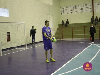 
<a style='margin-left: 5px;' class='btn btn-xs btn-social btn-facebook' href='https://www.facebook.com/sharer/sharer.php?u=https://www.boladovale.com.br/imgs/800-800-90/conteudo/fotos/1602/img9255.jpg' rel='popup' data-width='500' data-height='400'><i class='fa fa-facebook'></i>Compartilhar <span class='hidden-xs'>no Facebook</span>
</a> 
<a class='btn btn-default btn-xs' target='_blank' href='imgs/800-800-90/conteudo/fotos/1602/img9255.jpg'>
<span class='glyphicon glyphicon-cloud-download'></span> Salvar
</a> 
<span></span>