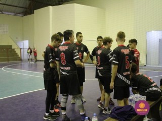 
<a style='margin-left: 5px;' class='btn btn-xs btn-social btn-facebook' href='https://www.facebook.com/sharer/sharer.php?u=https://www.boladovale.com.br/imgs/800-800-90/conteudo/fotos/1602/img9290.jpg' rel='popup' data-width='500' data-height='400'><i class='fa fa-facebook'></i>Compartilhar <span class='hidden-xs'>no Facebook</span>
</a> 
<a class='btn btn-default btn-xs' target='_blank' href='imgs/800-800-90/conteudo/fotos/1602/img9290.jpg'>
<span class='glyphicon glyphicon-cloud-download'></span> Salvar
</a> 
<span></span>