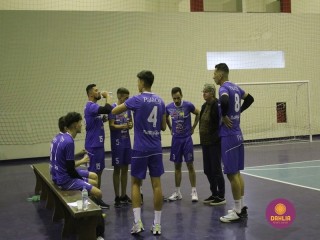 
<a style='margin-left: 5px;' class='btn btn-xs btn-social btn-facebook' href='https://www.facebook.com/sharer/sharer.php?u=https://www.boladovale.com.br/imgs/800-800-90/conteudo/fotos/1602/img9292.jpg' rel='popup' data-width='500' data-height='400'><i class='fa fa-facebook'></i>Compartilhar <span class='hidden-xs'>no Facebook</span>
</a> 
<a class='btn btn-default btn-xs' target='_blank' href='imgs/800-800-90/conteudo/fotos/1602/img9292.jpg'>
<span class='glyphicon glyphicon-cloud-download'></span> Salvar
</a> 
<span></span>