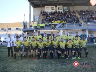 
<a style='margin-left: 5px;' class='btn btn-xs btn-social btn-facebook' href='https://www.facebook.com/sharer/sharer.php?u=https://www.boladovale.com.br/imgs/800-800-90/conteudo/fotos/1603/img9343.jpg' rel='popup' data-width='500' data-height='400'><i class='fa fa-facebook'></i>Compartilhar <span class='hidden-xs'>no Facebook</span>
</a> 
<a class='btn btn-default btn-xs' target='_blank' href='imgs/800-800-90/conteudo/fotos/1603/img9343.jpg'>
<span class='glyphicon glyphicon-cloud-download'></span> Salvar
</a> 
<span></span>