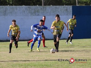 
<a style='margin-left: 5px;' class='btn btn-xs btn-social btn-facebook' href='https://www.facebook.com/sharer/sharer.php?u=https://www.boladovale.com.br/imgs/800-800-90/conteudo/fotos/1603/img9384.jpg' rel='popup' data-width='500' data-height='400'><i class='fa fa-facebook'></i>Compartilhar <span class='hidden-xs'>no Facebook</span>
</a> 
<a class='btn btn-default btn-xs' target='_blank' href='imgs/800-800-90/conteudo/fotos/1603/img9384.jpg'>
<span class='glyphicon glyphicon-cloud-download'></span> Salvar
</a> 
<span></span>