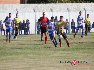 
<a style='margin-left: 5px;' class='btn btn-xs btn-social btn-facebook' href='https://www.facebook.com/sharer/sharer.php?u=https://www.boladovale.com.br/imgs/800-800-90/conteudo/fotos/1603/img9450.jpg' rel='popup' data-width='500' data-height='400'><i class='fa fa-facebook'></i>Compartilhar <span class='hidden-xs'>no Facebook</span>
</a> 
<a class='btn btn-default btn-xs' target='_blank' href='imgs/800-800-90/conteudo/fotos/1603/img9450.jpg'>
<span class='glyphicon glyphicon-cloud-download'></span> Salvar
</a> 
<span></span>