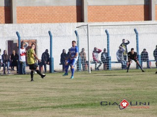 
<a style='margin-left: 5px;' class='btn btn-xs btn-social btn-facebook' href='https://www.facebook.com/sharer/sharer.php?u=https://www.boladovale.com.br/imgs/800-800-90/conteudo/fotos/1603/img9462.jpg' rel='popup' data-width='500' data-height='400'><i class='fa fa-facebook'></i>Compartilhar <span class='hidden-xs'>no Facebook</span>
</a> 
<a class='btn btn-default btn-xs' target='_blank' href='imgs/800-800-90/conteudo/fotos/1603/img9462.jpg'>
<span class='glyphicon glyphicon-cloud-download'></span> Salvar
</a> 
<span></span>