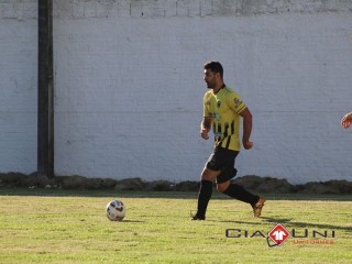 
<a style='margin-left: 5px;' class='btn btn-xs btn-social btn-facebook' href='https://www.facebook.com/sharer/sharer.php?u=https://www.boladovale.com.br/imgs/800-800-90/conteudo/fotos/1603/img9557.jpg' rel='popup' data-width='500' data-height='400'><i class='fa fa-facebook'></i>Compartilhar <span class='hidden-xs'>no Facebook</span>
</a> 
<a class='btn btn-default btn-xs' target='_blank' href='imgs/800-800-90/conteudo/fotos/1603/img9557.jpg'>
<span class='glyphicon glyphicon-cloud-download'></span> Salvar
</a> 
<span></span>