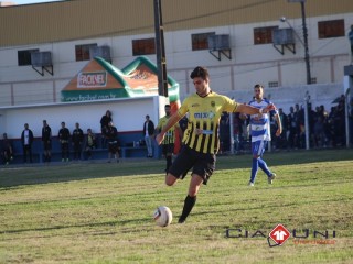 
<a style='margin-left: 5px;' class='btn btn-xs btn-social btn-facebook' href='https://www.facebook.com/sharer/sharer.php?u=https://www.boladovale.com.br/imgs/800-800-90/conteudo/fotos/1603/img9614.jpg' rel='popup' data-width='500' data-height='400'><i class='fa fa-facebook'></i>Compartilhar <span class='hidden-xs'>no Facebook</span>
</a> 
<a class='btn btn-default btn-xs' target='_blank' href='imgs/800-800-90/conteudo/fotos/1603/img9614.jpg'>
<span class='glyphicon glyphicon-cloud-download'></span> Salvar
</a> 
<span></span>
