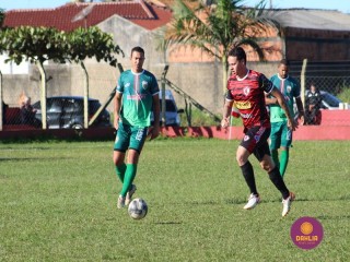 
<a style='margin-left: 5px;' class='btn btn-xs btn-social btn-facebook' href='https://www.facebook.com/sharer/sharer.php?u=https://www.boladovale.com.br/imgs/800-800-90/conteudo/fotos/1604/img0248.jpg' rel='popup' data-width='500' data-height='400'><i class='fa fa-facebook'></i>Compartilhar <span class='hidden-xs'>no Facebook</span>
</a> 
<a class='btn btn-default btn-xs' target='_blank' href='imgs/800-800-90/conteudo/fotos/1604/img0248.jpg'>
<span class='glyphicon glyphicon-cloud-download'></span> Salvar
</a> 
<span></span>