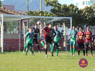 
<a style='margin-left: 5px;' class='btn btn-xs btn-social btn-facebook' href='https://www.facebook.com/sharer/sharer.php?u=https://www.boladovale.com.br/imgs/800-800-90/conteudo/fotos/1604/img0256.jpg' rel='popup' data-width='500' data-height='400'><i class='fa fa-facebook'></i>Compartilhar <span class='hidden-xs'>no Facebook</span>
</a> 
<a class='btn btn-default btn-xs' target='_blank' href='imgs/800-800-90/conteudo/fotos/1604/img0256.jpg'>
<span class='glyphicon glyphicon-cloud-download'></span> Salvar
</a> 
<span></span>