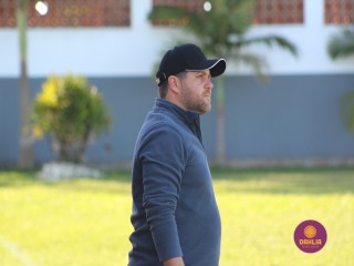 
<a style='margin-left: 5px;' class='btn btn-xs btn-social btn-facebook' href='https://www.facebook.com/sharer/sharer.php?u=https://www.boladovale.com.br/imgs/800-800-90/conteudo/fotos/1604/img0269.jpg' rel='popup' data-width='500' data-height='400'><i class='fa fa-facebook'></i>Compartilhar <span class='hidden-xs'>no Facebook</span>
</a> 
<a class='btn btn-default btn-xs' target='_blank' href='imgs/800-800-90/conteudo/fotos/1604/img0269.jpg'>
<span class='glyphicon glyphicon-cloud-download'></span> Salvar
</a> 
<span></span>