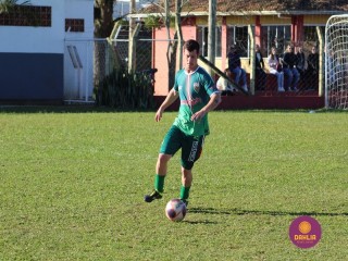 
<a style='margin-left: 5px;' class='btn btn-xs btn-social btn-facebook' href='https://www.facebook.com/sharer/sharer.php?u=https://www.boladovale.com.br/imgs/800-800-90/conteudo/fotos/1604/img0288.jpg' rel='popup' data-width='500' data-height='400'><i class='fa fa-facebook'></i>Compartilhar <span class='hidden-xs'>no Facebook</span>
</a> 
<a class='btn btn-default btn-xs' target='_blank' href='imgs/800-800-90/conteudo/fotos/1604/img0288.jpg'>
<span class='glyphicon glyphicon-cloud-download'></span> Salvar
</a> 
<span></span>