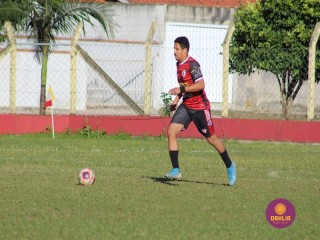 
<a style='margin-left: 5px;' class='btn btn-xs btn-social btn-facebook' href='https://www.facebook.com/sharer/sharer.php?u=https://www.boladovale.com.br/imgs/800-800-90/conteudo/fotos/1604/img0295.jpg' rel='popup' data-width='500' data-height='400'><i class='fa fa-facebook'></i>Compartilhar <span class='hidden-xs'>no Facebook</span>
</a> 
<a class='btn btn-default btn-xs' target='_blank' href='imgs/800-800-90/conteudo/fotos/1604/img0295.jpg'>
<span class='glyphicon glyphicon-cloud-download'></span> Salvar
</a> 
<span></span>