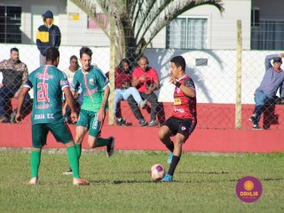 
<a style='margin-left: 5px;' class='btn btn-xs btn-social btn-facebook' href='https://www.facebook.com/sharer/sharer.php?u=https://www.boladovale.com.br/imgs/800-800-90/conteudo/fotos/1604/img0310.jpg' rel='popup' data-width='500' data-height='400'><i class='fa fa-facebook'></i>Compartilhar <span class='hidden-xs'>no Facebook</span>
</a> 
<a class='btn btn-default btn-xs' target='_blank' href='imgs/800-800-90/conteudo/fotos/1604/img0310.jpg'>
<span class='glyphicon glyphicon-cloud-download'></span> Salvar
</a> 
<span></span>