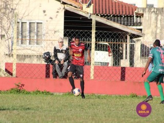 
<a style='margin-left: 5px;' class='btn btn-xs btn-social btn-facebook' href='https://www.facebook.com/sharer/sharer.php?u=https://www.boladovale.com.br/imgs/800-800-90/conteudo/fotos/1604/img0338.jpg' rel='popup' data-width='500' data-height='400'><i class='fa fa-facebook'></i>Compartilhar <span class='hidden-xs'>no Facebook</span>
</a> 
<a class='btn btn-default btn-xs' target='_blank' href='imgs/800-800-90/conteudo/fotos/1604/img0338.jpg'>
<span class='glyphicon glyphicon-cloud-download'></span> Salvar
</a> 
<span></span>