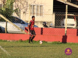 
<a style='margin-left: 5px;' class='btn btn-xs btn-social btn-facebook' href='https://www.facebook.com/sharer/sharer.php?u=https://www.boladovale.com.br/imgs/800-800-90/conteudo/fotos/1604/img0368.jpg' rel='popup' data-width='500' data-height='400'><i class='fa fa-facebook'></i>Compartilhar <span class='hidden-xs'>no Facebook</span>
</a> 
<a class='btn btn-default btn-xs' target='_blank' href='imgs/800-800-90/conteudo/fotos/1604/img0368.jpg'>
<span class='glyphicon glyphicon-cloud-download'></span> Salvar
</a> 
<span></span>