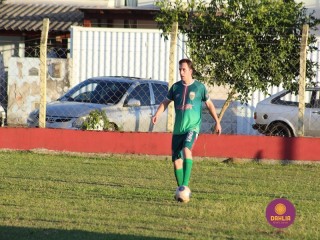 
<a style='margin-left: 5px;' class='btn btn-xs btn-social btn-facebook' href='https://www.facebook.com/sharer/sharer.php?u=https://www.boladovale.com.br/imgs/800-800-90/conteudo/fotos/1604/img0372.jpg' rel='popup' data-width='500' data-height='400'><i class='fa fa-facebook'></i>Compartilhar <span class='hidden-xs'>no Facebook</span>
</a> 
<a class='btn btn-default btn-xs' target='_blank' href='imgs/800-800-90/conteudo/fotos/1604/img0372.jpg'>
<span class='glyphicon glyphicon-cloud-download'></span> Salvar
</a> 
<span></span>